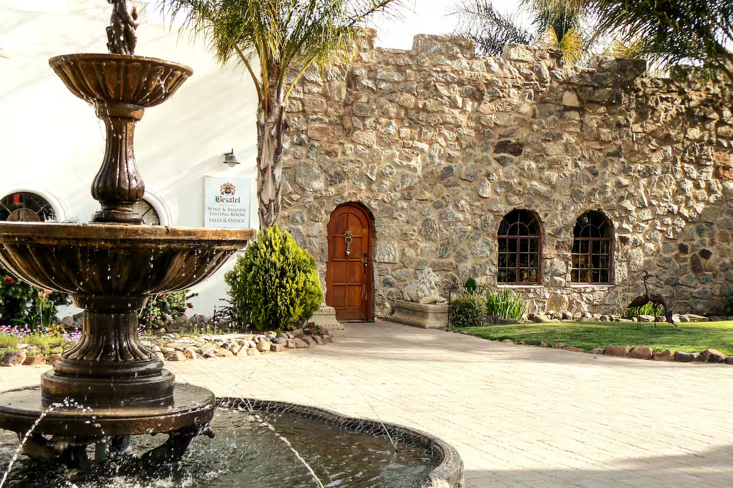 Queen Room with Garden View